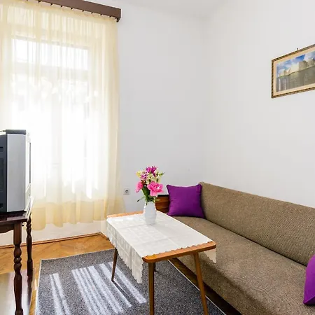 Lucy - Two Bedroom With Terrace And View Gustin Dubrovnik