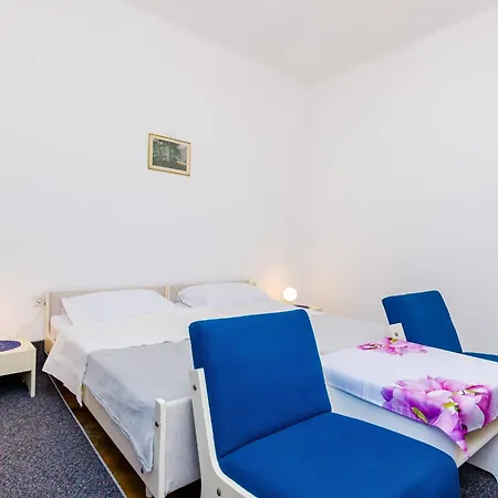 Apartment Lucy - Two Bedroom With Terrace And View Gustin *