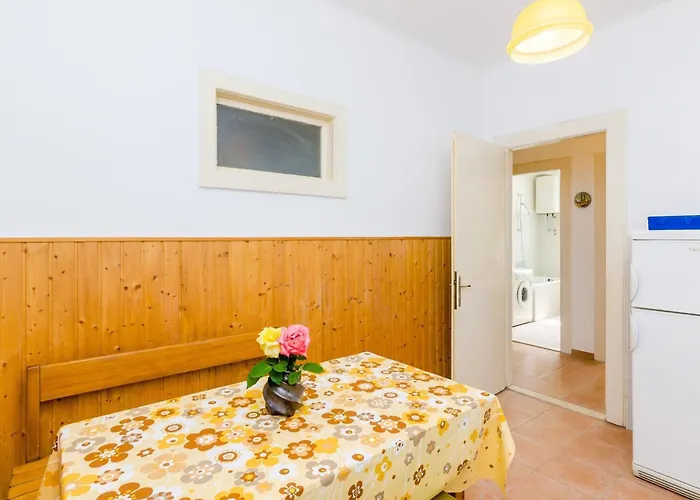 شقة Lucy - Two Bedroom With Terrace And View Gustin دوبروفينك