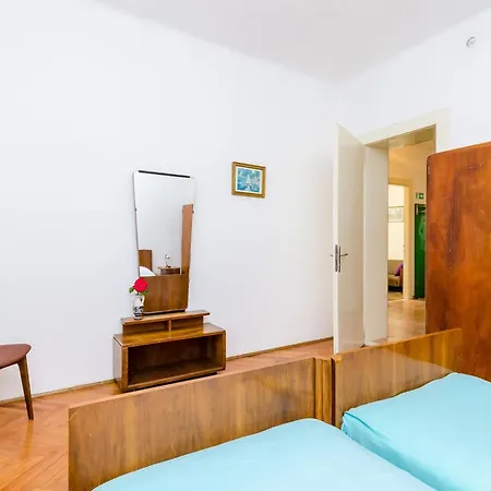 Lucy - Two Bedroom With Terrace And View Gustin Lägenhet Dubrovnik